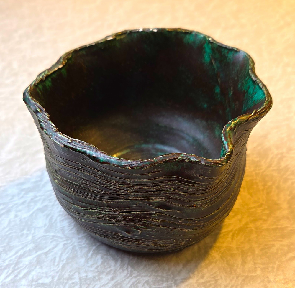 Pottery Round Bowl Black & Green w/ Wavy Textured Rim, Green Interior
